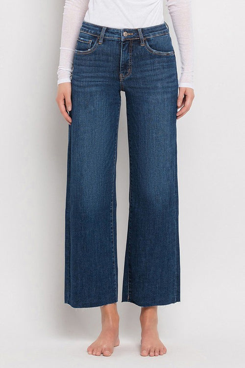 Curvy Wide Leg Jeans