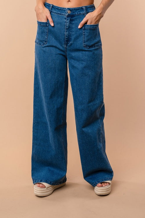 Curvy Wide Leg Jeans
