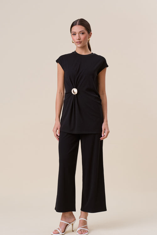 Gold Detail Black Set