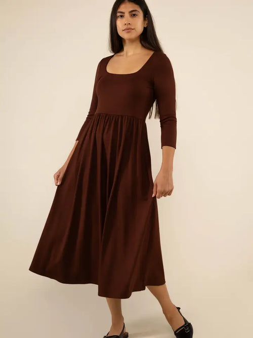 Brown 3/4 Sleeve Midi Dress