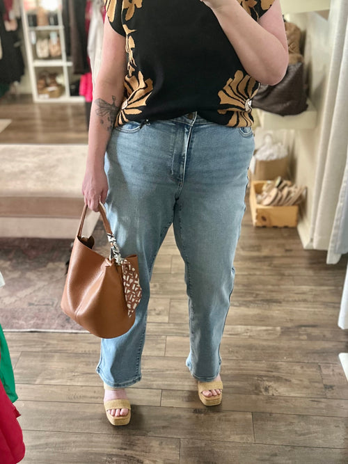 Medium Wash Straight Stretch Jeans