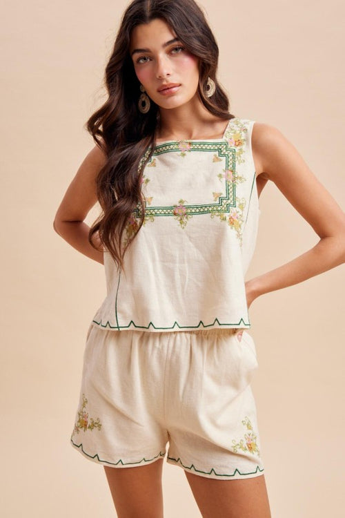 Floral Embroidered Shorts Set