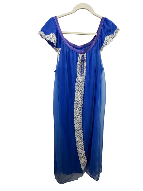 Vintage Blue Lace Dressing Gown