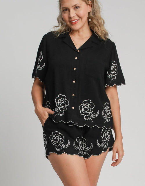 Curvy Flower Embroidered Scallop Top