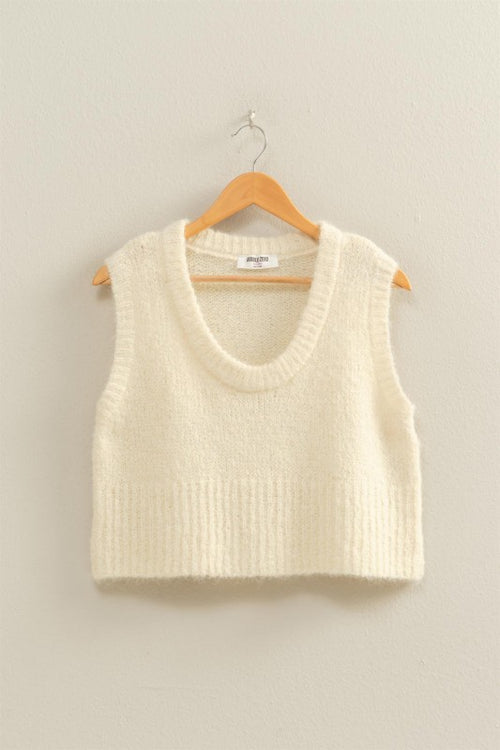 Scoop Neck Crop Knit Vest